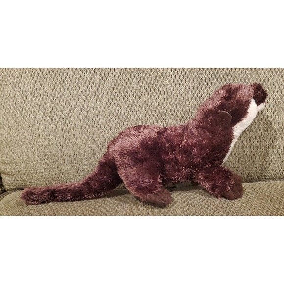 Small Realistic 2014 Wildlife Artists Inc. Stuffed Otter Plush Toy Zoo - Picture 5 of 11